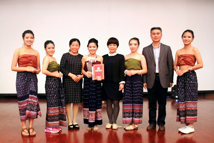 2015.12.19012.JPG